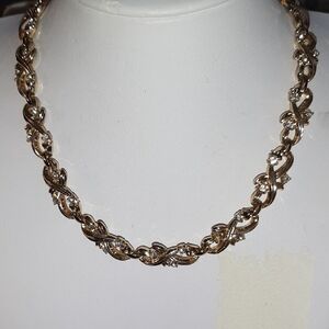 Vintage Trifari Necklace